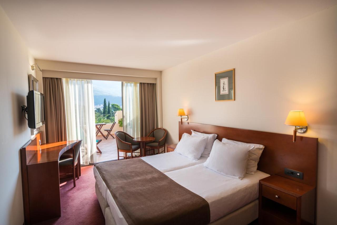 Hotel Iberostar Waves Bellevue Bečići