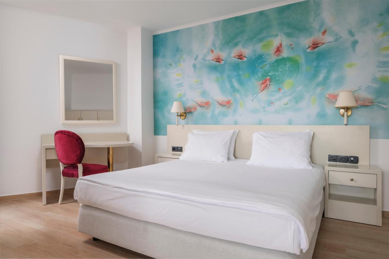 Iberostar Waves Bellevue Hotel